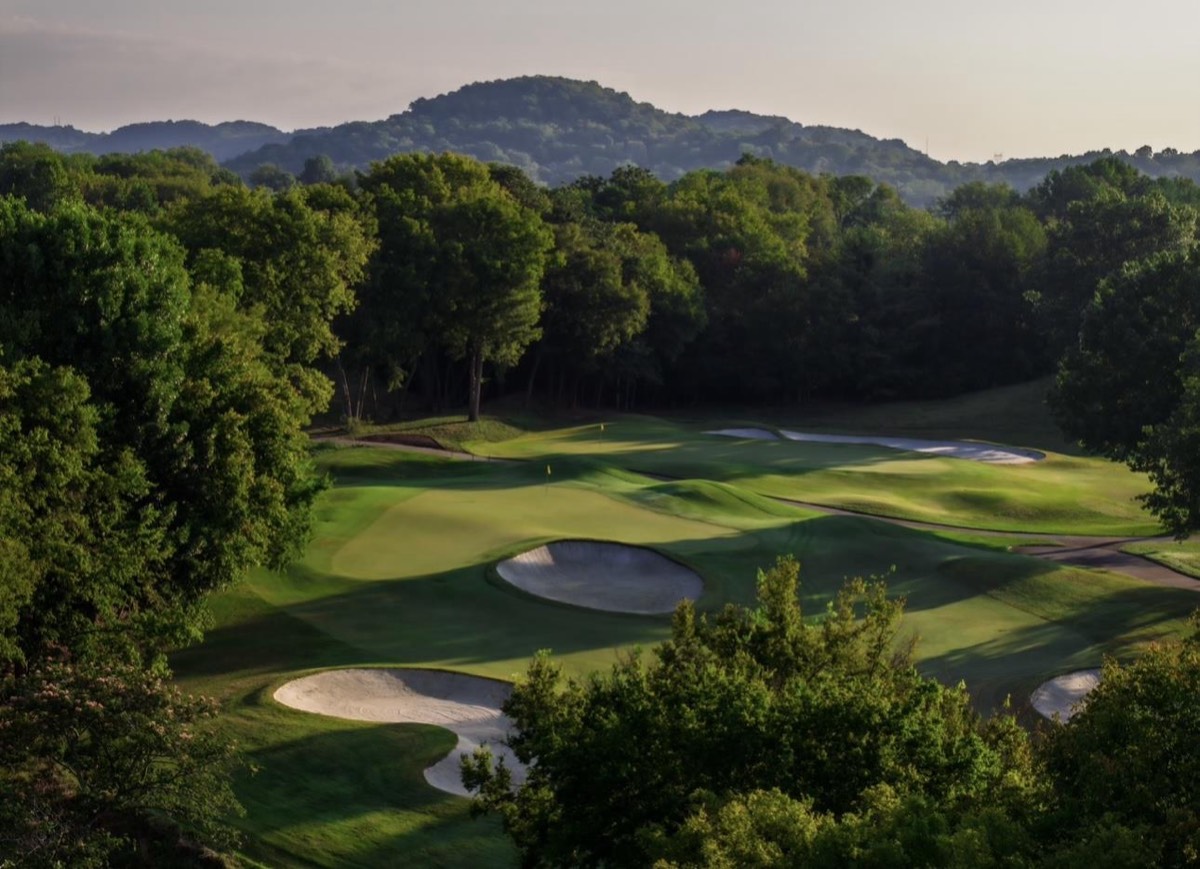 Tree-lined fairways and bunkers at Vanderbilt Legends Club